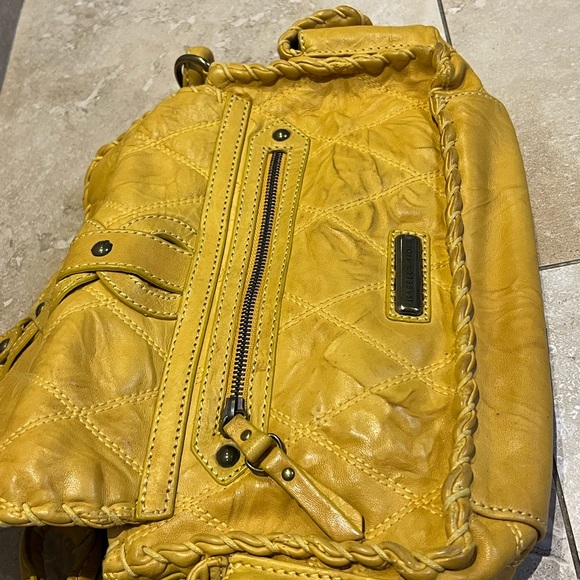 Isabella Fiore Handbag - Picture 9 of 10